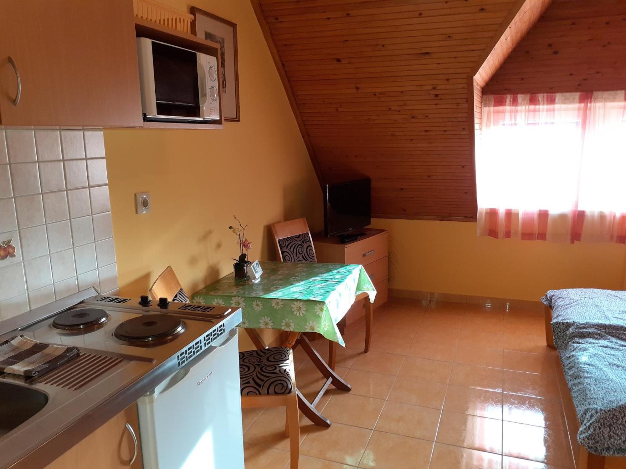 Andrea Apartmanhaz Balatongyörök エクステリア 写真