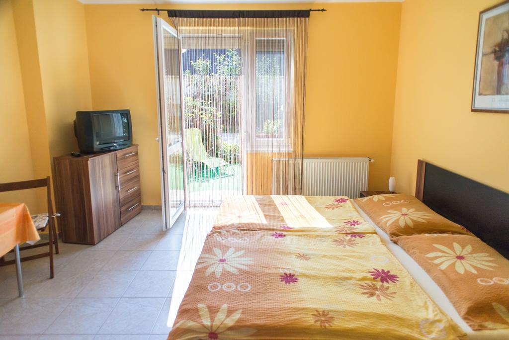 Andrea Apartmanhaz Balatongyörök エクステリア 写真